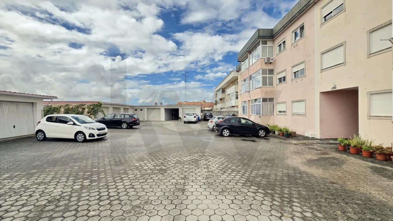 Apartamento T3 para Venda em Oiã Foto 33