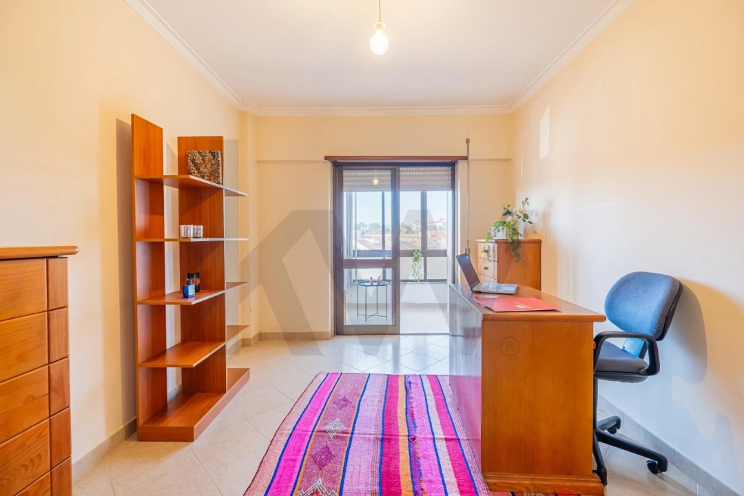 Apartamento T3 para Venda em Almada, Cova da Piedade, Pragal e Cacilhas Foto 12