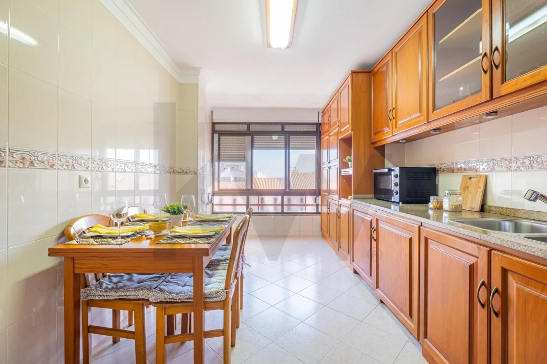 Apartamento T3 para Venda em Almada, Cova da Piedade, Pragal e Cacilhas Foto 43
