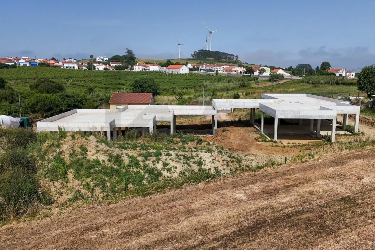 Moradia T3 para Venda em Sobral de Monte Agraço Foto 5