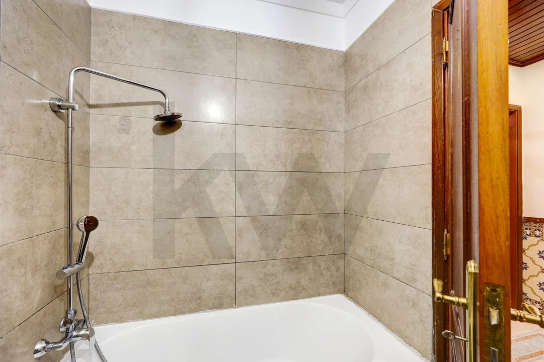Apartamento T2 para Venda em Massamá e Monte Abraão Foto 11