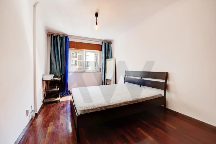 Apartamento T2 para Venda em Massamá e Monte Abraão Foto 7