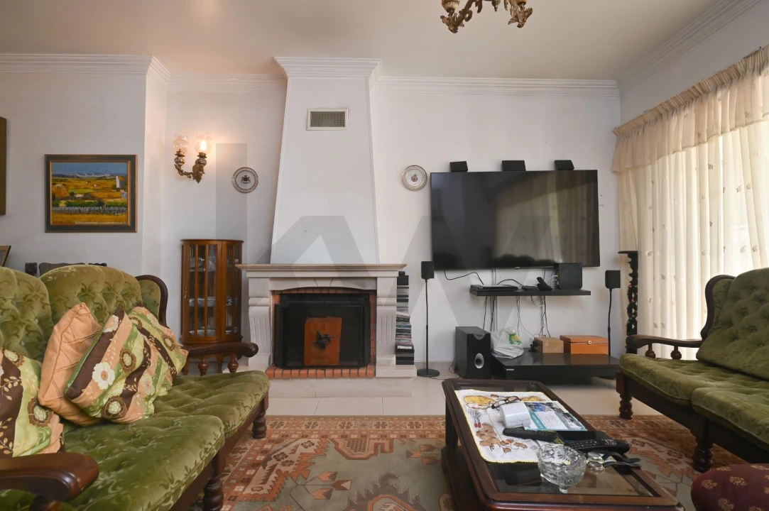 Apartamento T3 para Venda em Porto Salvo Foto 5