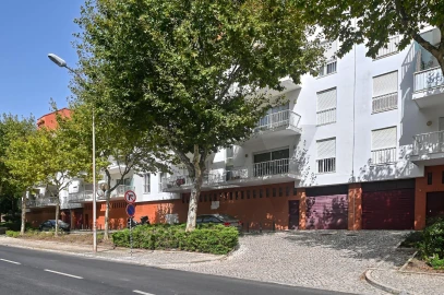 Apartamento T3 para Venda em Porto Salvo