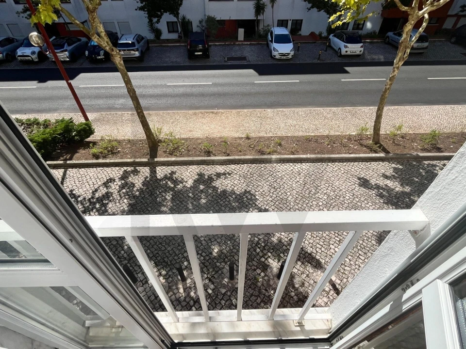 Apartamento T3 para Venda em Porto Salvo Foto 16