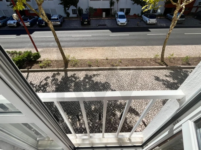 Apartamento T3 para Venda em Porto Salvo Foto 16