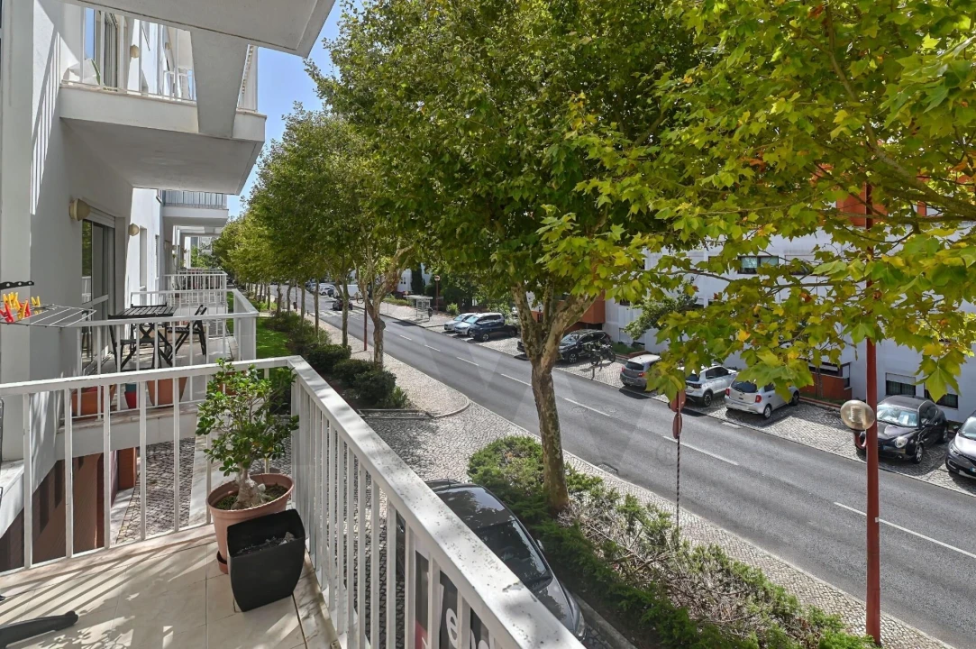 Apartamento T3 para Venda em Porto Salvo Foto 26