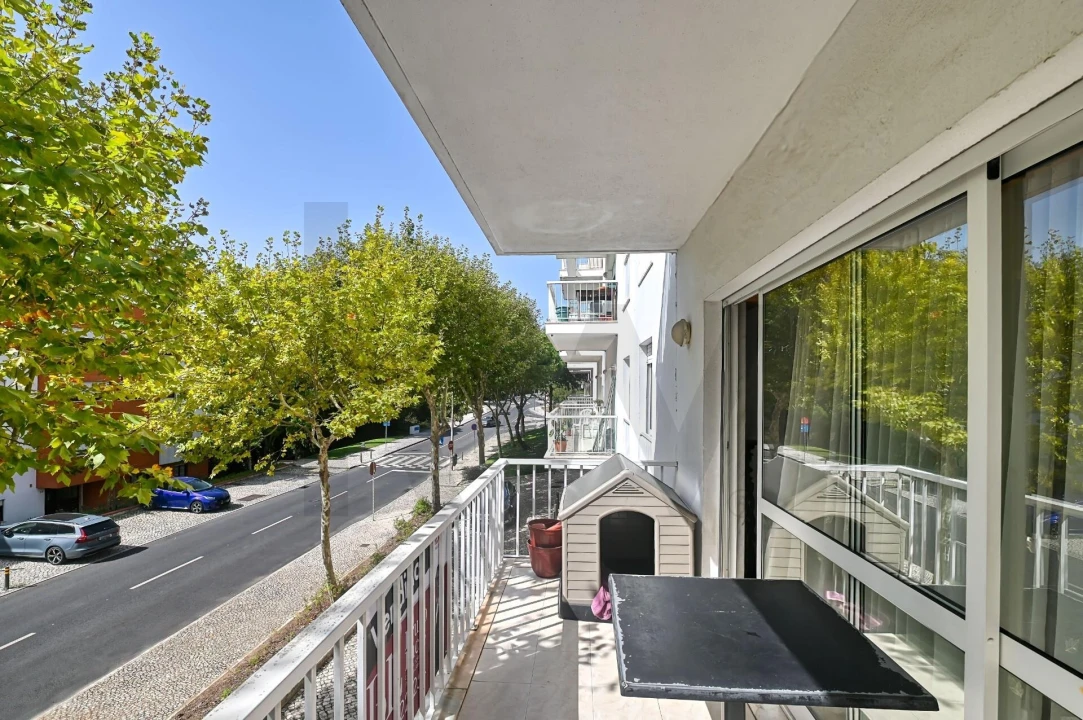 Apartamento T3 para Venda em Porto Salvo Foto 7