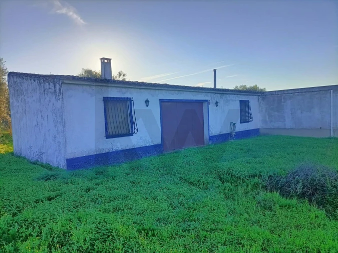 Quinta T2 para Venda em Selmes Foto 14