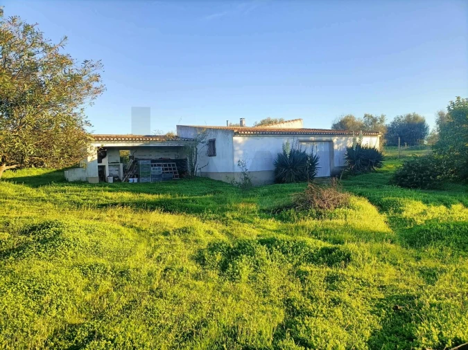 Quinta T2 para Venda em Selmes Foto 13