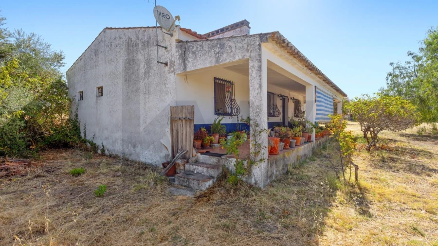 Quinta T2 para Venda em Selmes