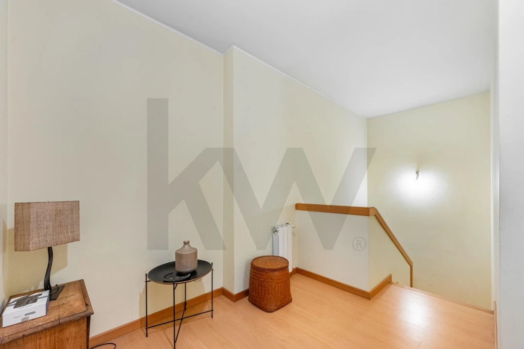 Apartamento T2 para Venda em Vila Nova da Telha Foto 11
