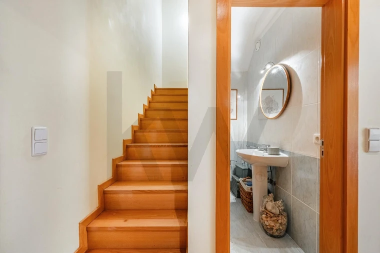 Apartamento T2 para Venda em Vila Nova da Telha Foto 10