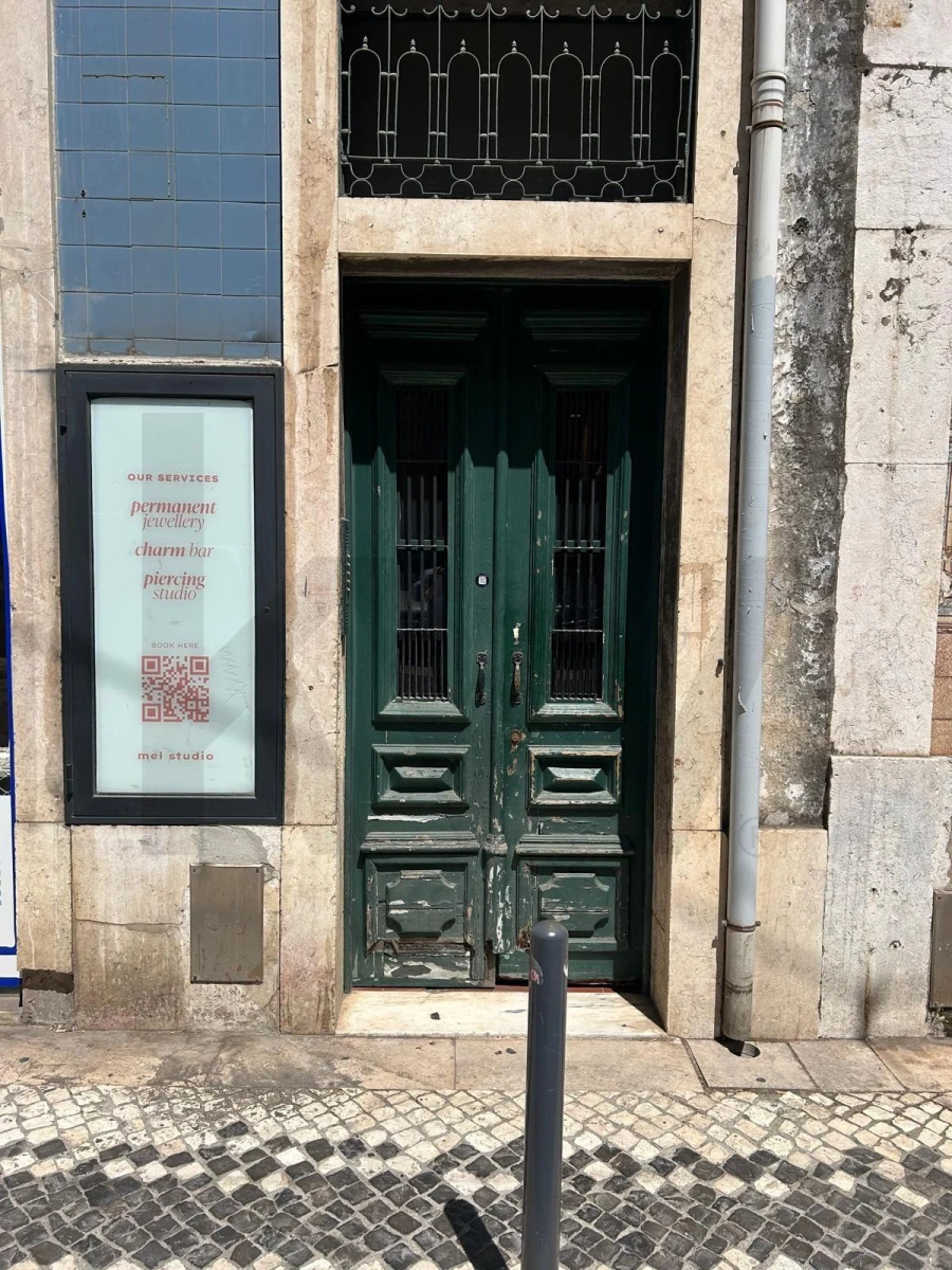 Apartamento T2 para Arrendamento em Misericórdia Foto 2