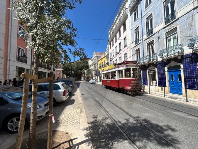 Apartamento T2 para Arrendamento em Misericórdia Foto 34