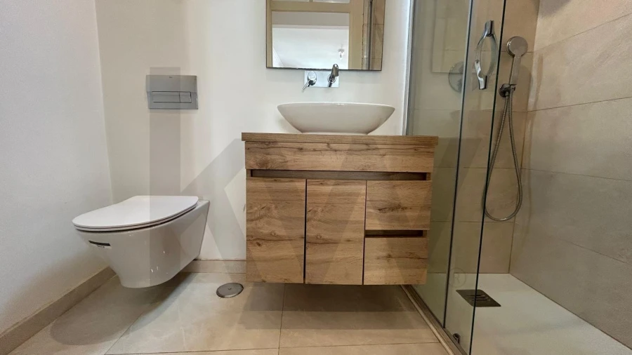 Apartamento T2 para Arrendamento em Misericórdia Foto 22