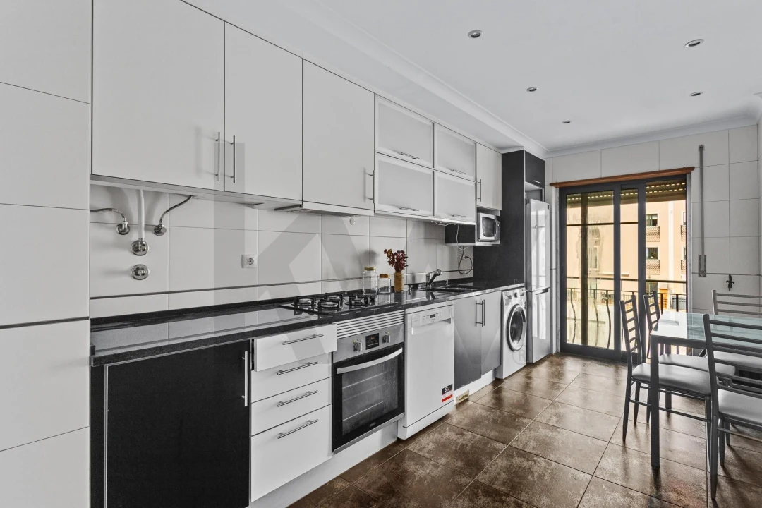 Apartamento T2 para Arrendamento em Mafra Foto 10