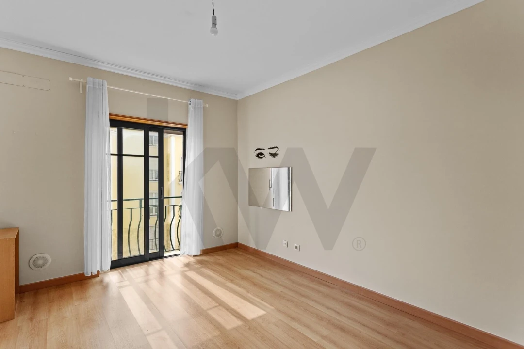 Apartamento T2 para Arrendamento em Mafra Foto 16