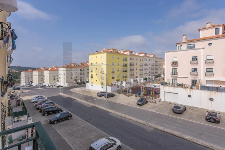 Apartamento T2 para Arrendamento em Mafra Foto 26