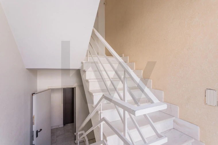 Apartamento T2 para Arrendamento em Mafra Foto 30