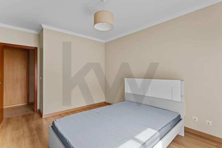 Apartamento T2 para Arrendamento em Mafra Foto 22