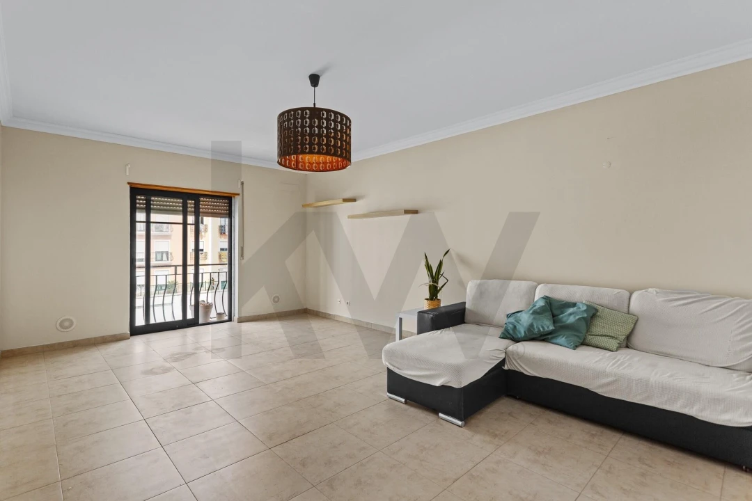 Apartamento T2 para Arrendamento em Mafra Foto 4