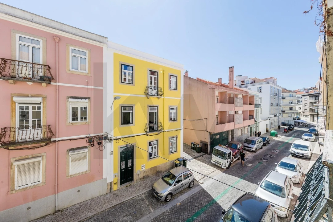 Apartamento T1 para Venda em Campolide Foto 24