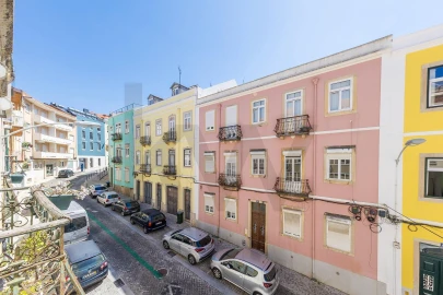 Apartamento T1 para Venda em Campolide