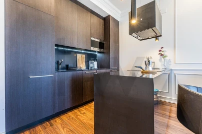 Apartamento T1 para Venda em Campolide