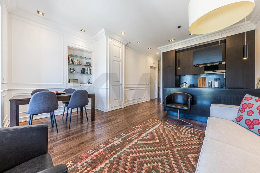 Apartamento T1 para Venda em Campolide Foto 4