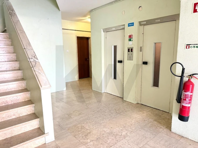 Apartamento T3 para Arrendamento em Oeiras e São Julião da Barra, Paço de Arcos e Caxias Foto 23