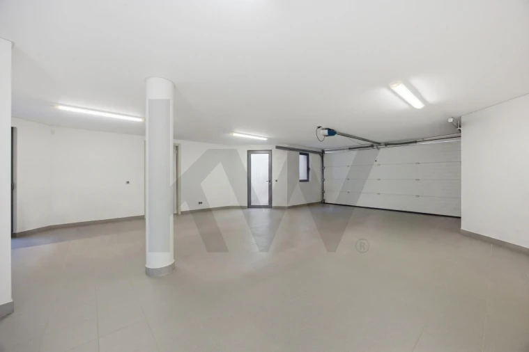 Moradia T5 para Venda em Vila Nova de Cacela Foto 27
