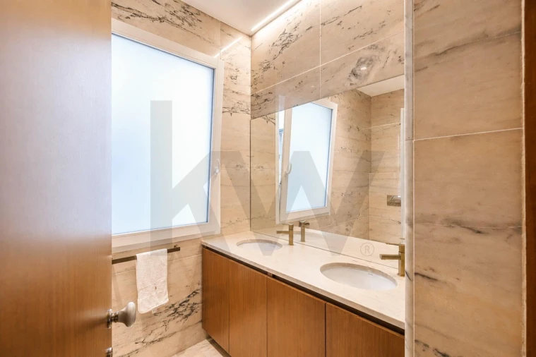 Apartamento T3 para Venda em Avenidas Novas Foto 14