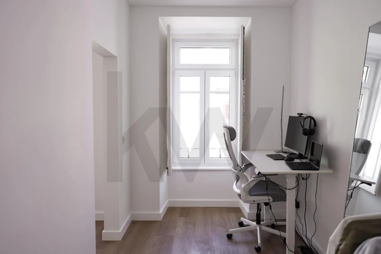 Apartamento T2 para Venda em Santo António Foto 23