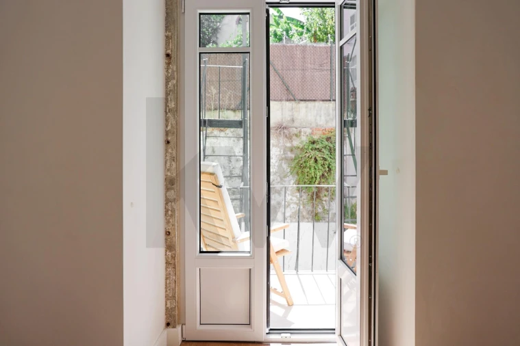 Apartamento T2 para Venda em Santo António Foto 14