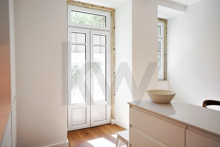 Apartamento T2 para Venda em Santo António Foto 13