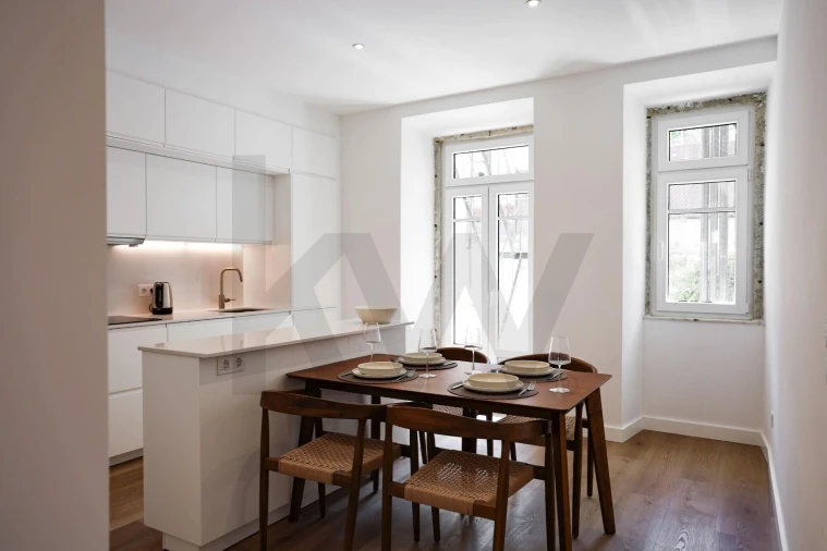 Apartamento T2 para Venda em Santo António Foto 5