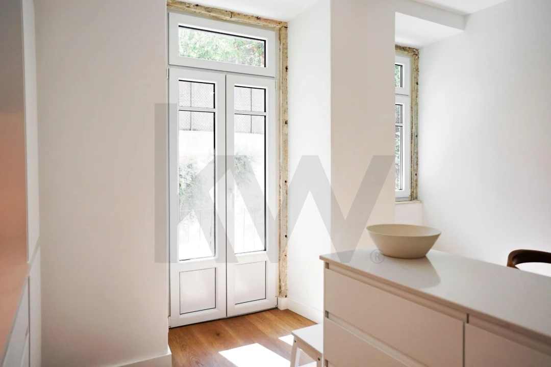 Apartamento T2 para Venda em Santo António Foto 13
