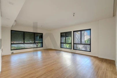 Apartamento T3 para Arrendamento em Algés, Linda-A-Velha e Cruz Quebrada-Dafundo