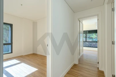 Apartamento T3 para Arrendamento em Algés, Linda-A-Velha e Cruz Quebrada-Dafundo