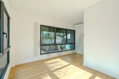Apartamento T3 para Arrendamento em Algés, Linda-A-Velha e Cruz Quebrada-Dafundo
