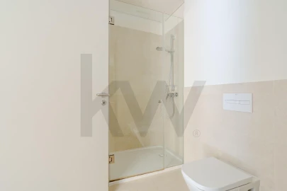 Apartamento T3 para Arrendamento em Algés, Linda-A-Velha e Cruz Quebrada-Dafundo