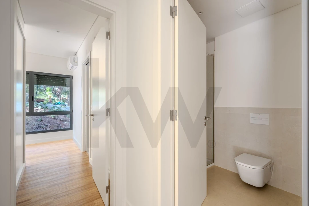 Apartamento T3 para Arrendamento em Algés, Linda-A-Velha e Cruz Quebrada-Dafundo Foto 14