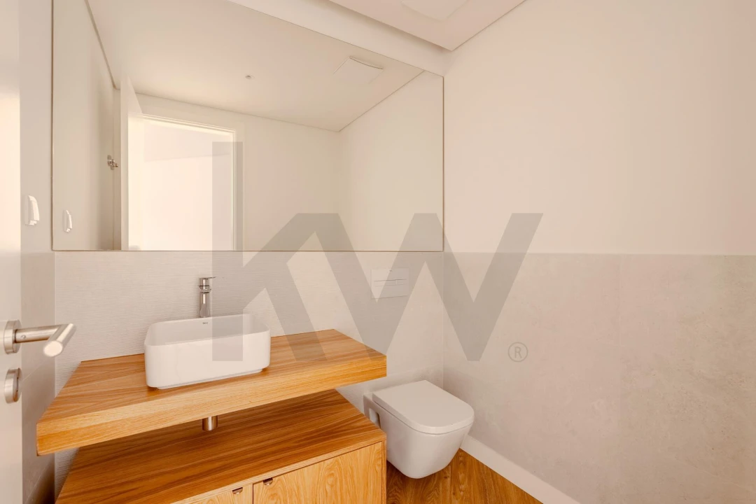 Apartamento T3 para Arrendamento em Algés, Linda-A-Velha e Cruz Quebrada-Dafundo Foto 31