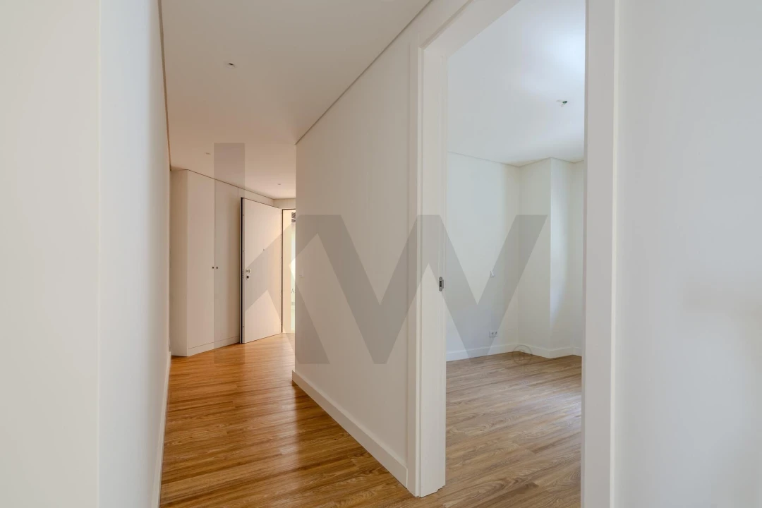 Apartamento T3 para Arrendamento em Algés, Linda-A-Velha e Cruz Quebrada-Dafundo Foto 24