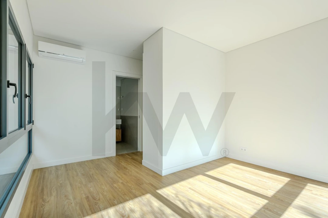 Apartamento T3 para Arrendamento em Algés, Linda-A-Velha e Cruz Quebrada-Dafundo Foto 20