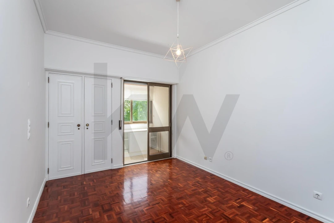 Apartamento T2 para Venda em Areeiro Foto 21