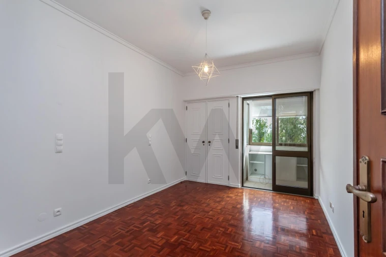 Apartamento T2 para Venda em Areeiro Foto 20