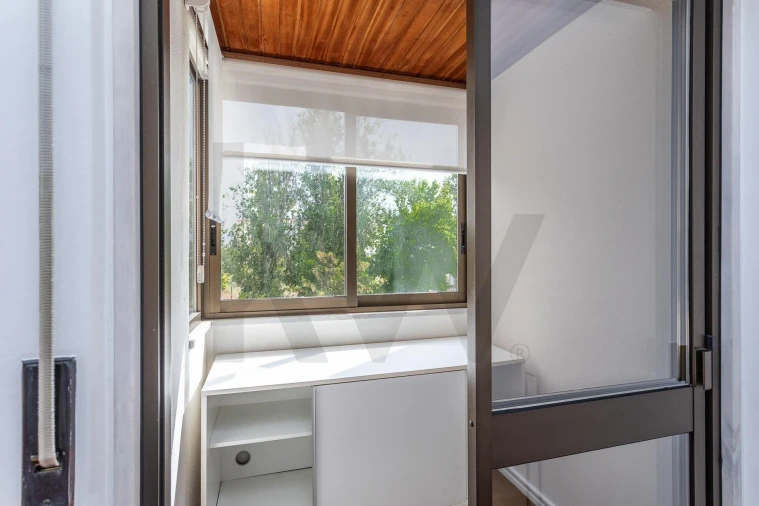 Apartamento T2 para Venda em Areeiro Foto 22