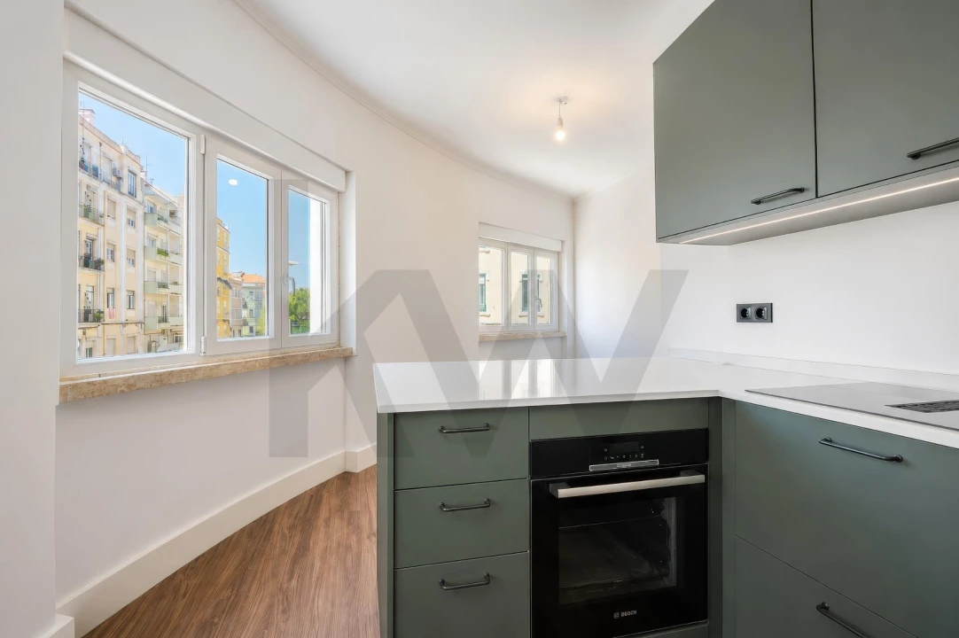 Apartamento T3 para Venda em Campo de Ourique Foto 14